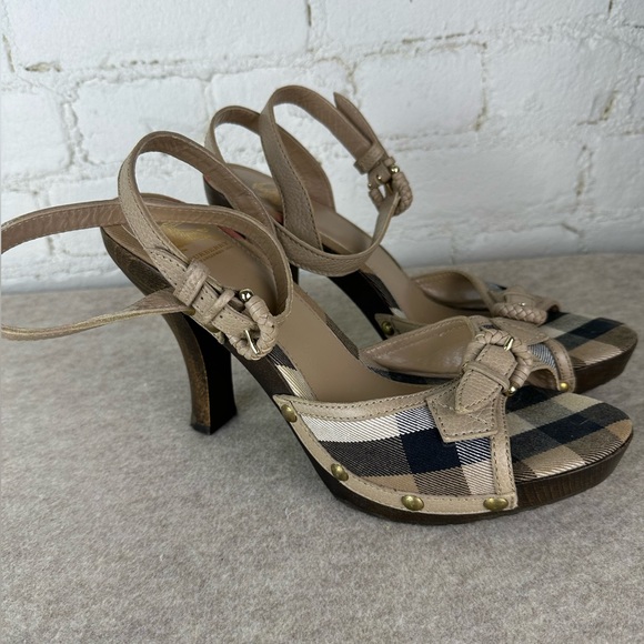 Burberry Plaid and Beige Heels - Picture 1 of 6